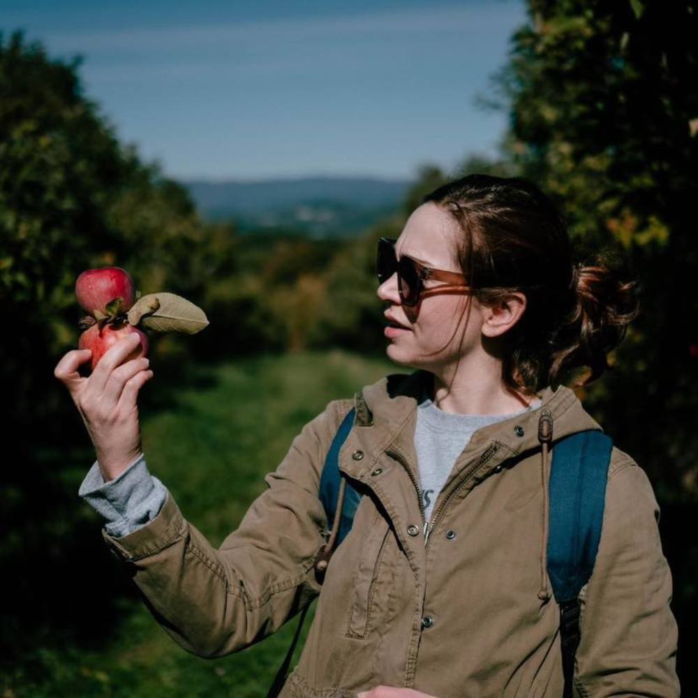 Meet your Posher, Laura